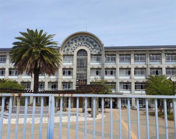 明城小学校：517m