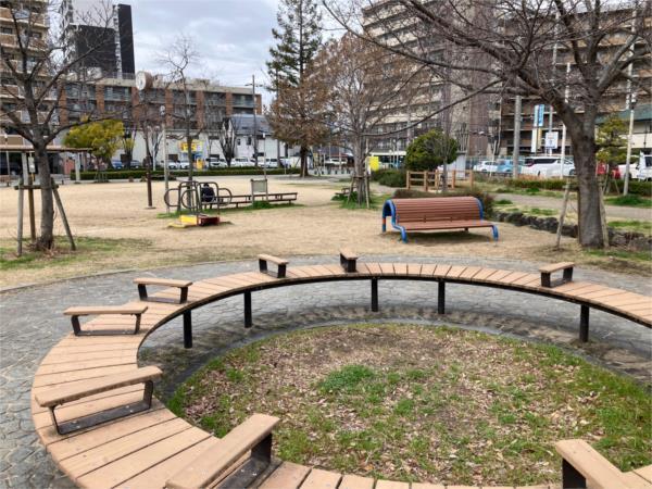 加島駅前公園：655m
