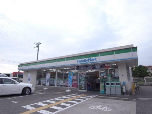 ﾌｧﾐﾘｰﾏｰﾄ 垂水海岸通店：4300m