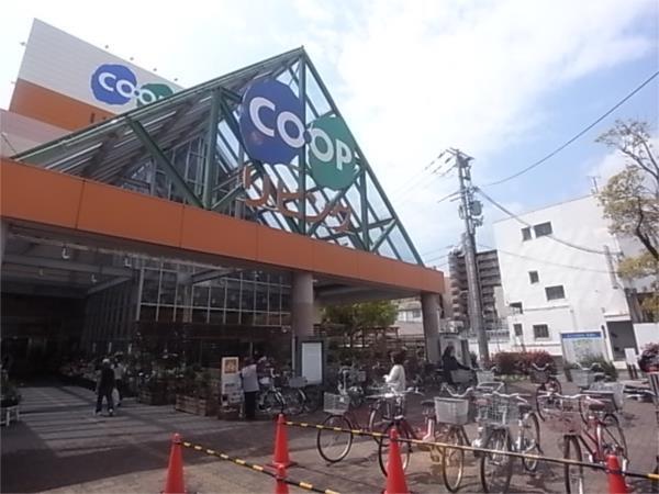 ｺｰﾌﾟﾘﾋﾞﾝｸﾞ甲南店：108m