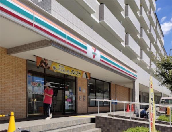 セブン-イレブン 神戸本庄町１丁目店：497m
