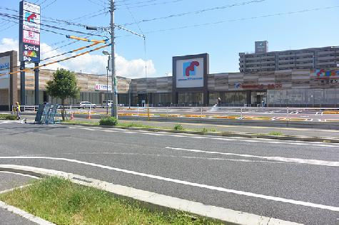 ﾐﾘｵﾝﾀｳﾝ明石硯町：821m