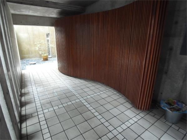 神戸市垂水区坂上マンション ロビー