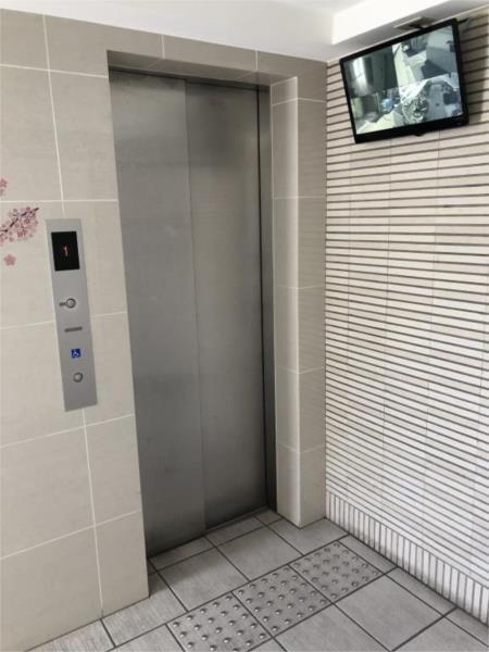 クレスト園田 エントランス