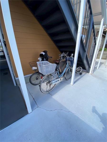 南塚口ハイツ 駐車場