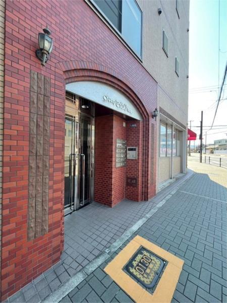 ＣＯＺＹセイケン参番館 エントランス