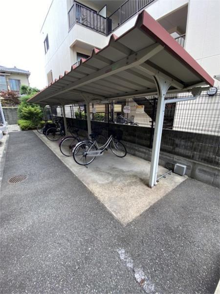 ソフィアII 駐車場