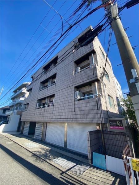 レガーロ 外観