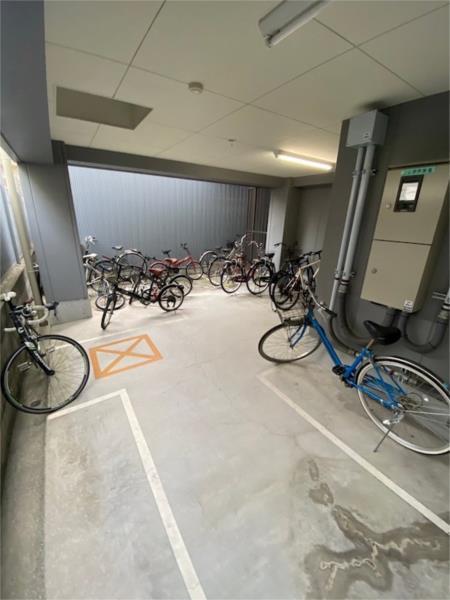 ラ・フォンテ尼崎駅前 駐車場