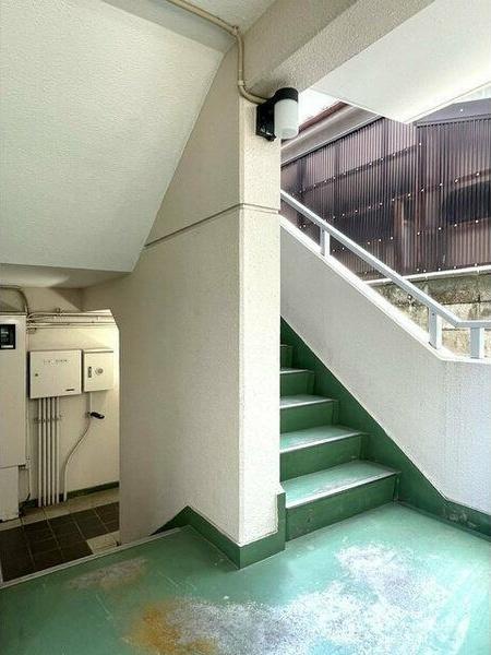 サンハイツ伊丹 エントランス