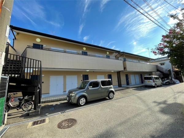 ボニータ東棟 エントランス