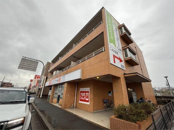 アースマンション 外観