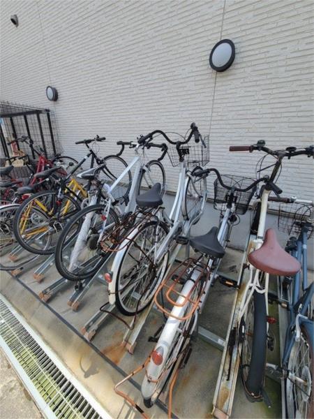 ＤＥＫＩＪＩＭＡ２７２０ エントランス