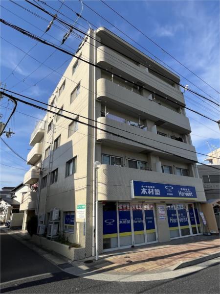 ネオライフ伊丹 外観