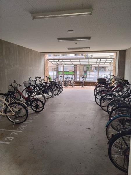 エクセレント上新15 駐車場