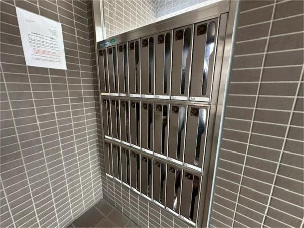 サンパティーク昆陽 駐車場