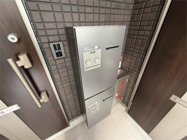 プランドール豊町 エントランス