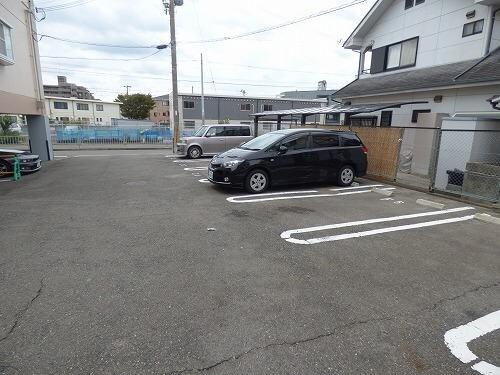 第一コーポ学苑 駐車場