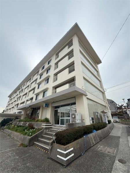 朝霧住宅 エントランス