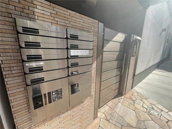 フジパレス須磨鷹取I番館 エントランス