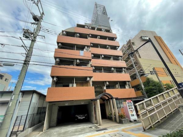 青木駅より徒歩3分 築33年7ヶ月 7階建の賃貸物件