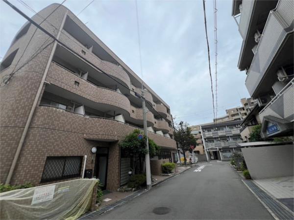 フォルティナドムス 外観