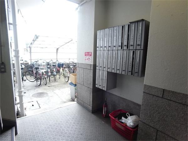 神戸市東灘区北青木マンション エントランス