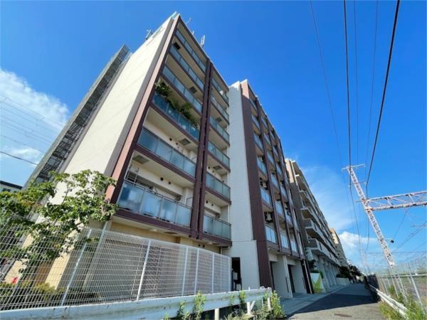 アルファレガロ甲南山手 外観