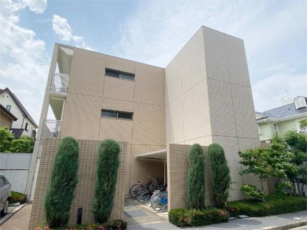 シャルム甲子園口 外観