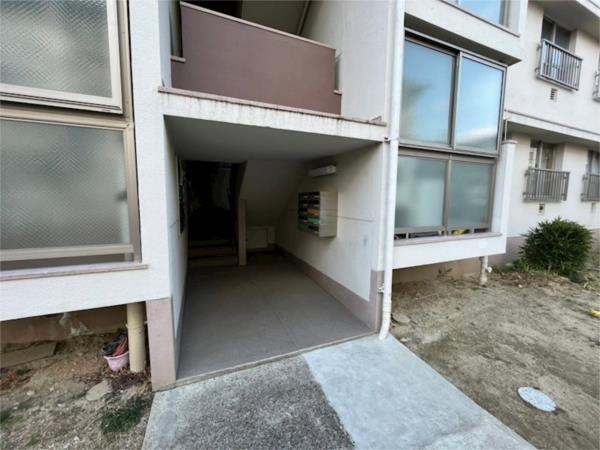 狩口台住宅22号棟 エントランス
