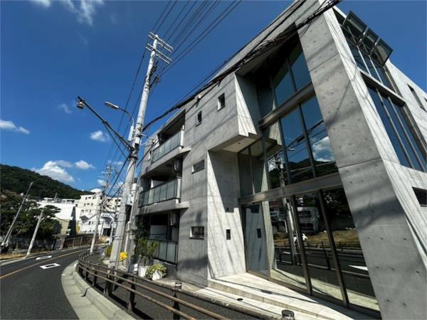 エカルラート青谷 外観
