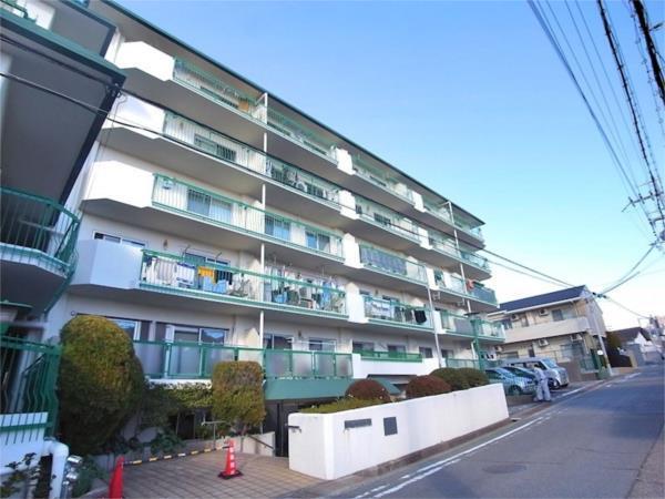 歌敷山ダイヤハイツ 外観