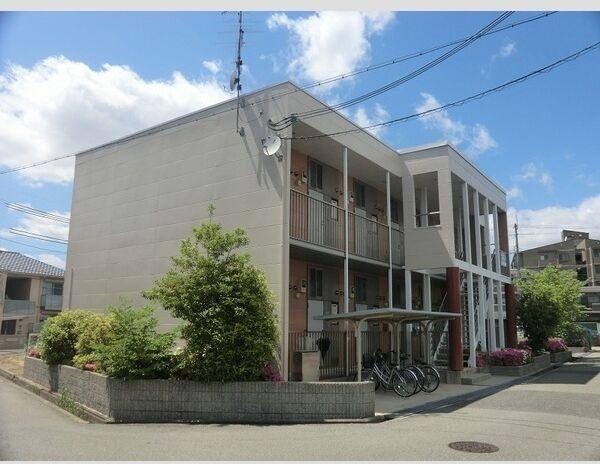 レオパレス千僧 外観