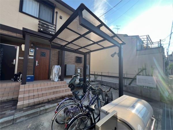 ピア・プランドールIII 駐車場