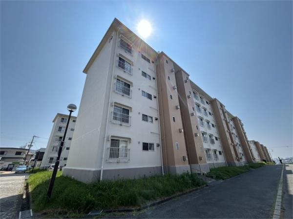 青山台住宅60号棟 外観