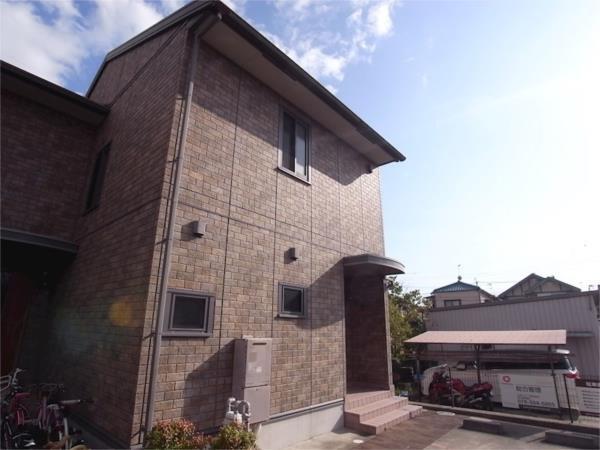 伊川谷駅よりバス12分 築22年3ヶ月 2階建の賃貸物件