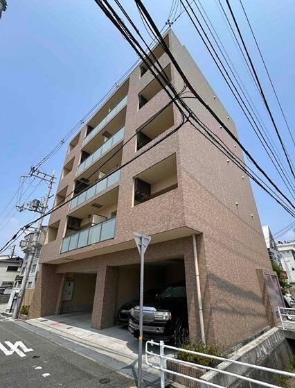 シュドペーシュ 駐車場
