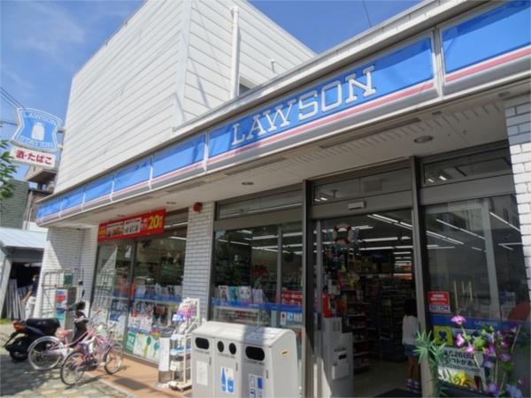 ﾛｰｿﾝ 西新町店：684m