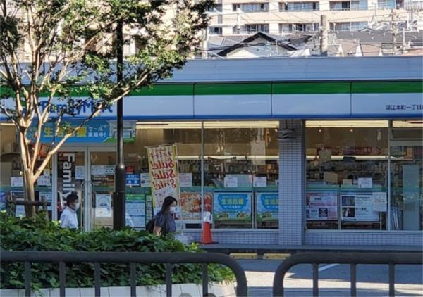 ファミリーマート 深江本町一丁目店：517m