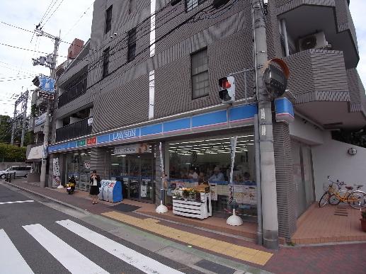 ﾛｰｿﾝ 阪急御影駅前店：822m