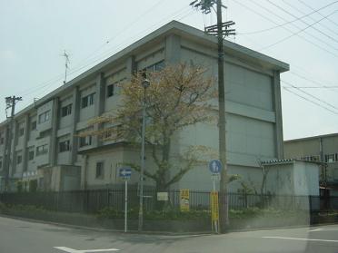 宮西小学校：800m