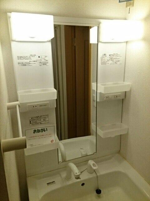 ライゼＡ（101） 玄関