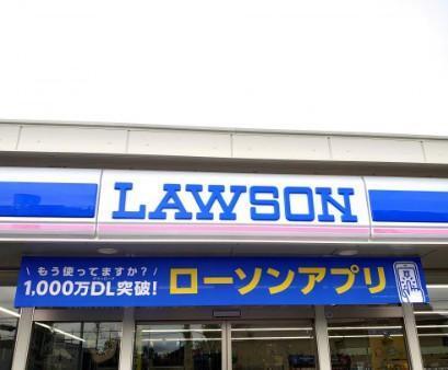 ローソン一宮今伊勢町店：365m