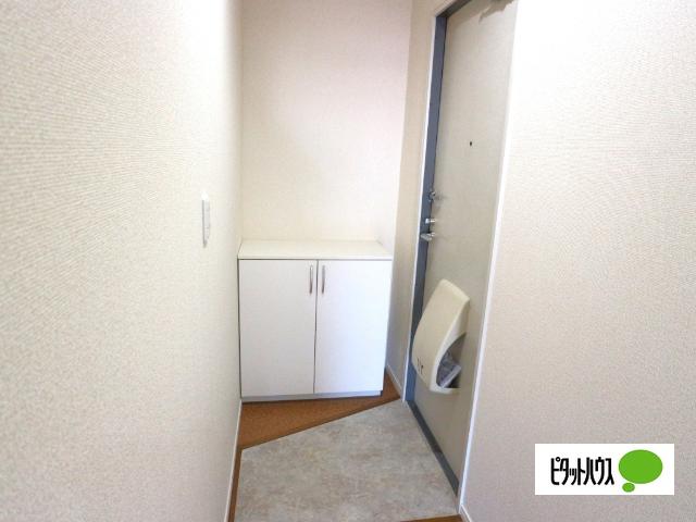 ITハイツ若宮　D棟　（202） 玄関