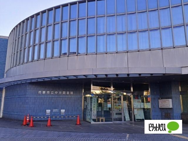 市原市立中央図書館：1939m
