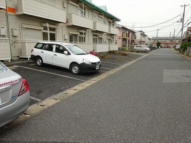 ラ・カーサ・ベルデ（202） 駐車場