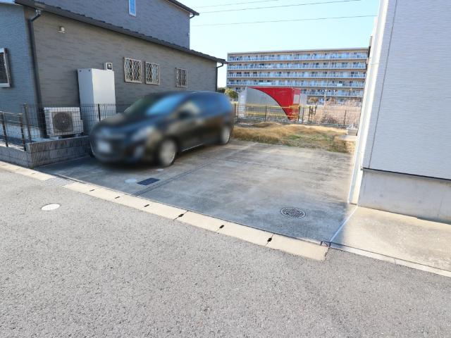 駐車スペース2台分