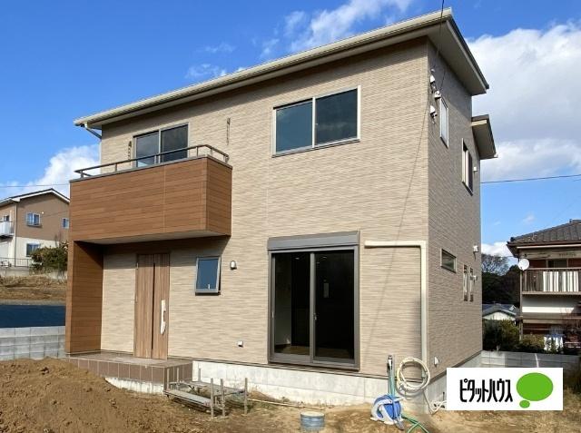 外観写真（※現在、外構工事中です。内覧できます）