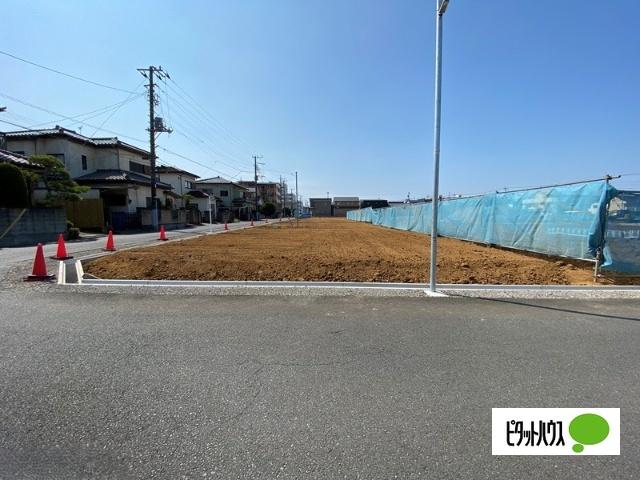 レスパスたつみ台Ⅲ　No.30 前面道路含む現地写真
