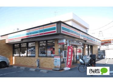 セブンイレブン足立大谷田店：222m